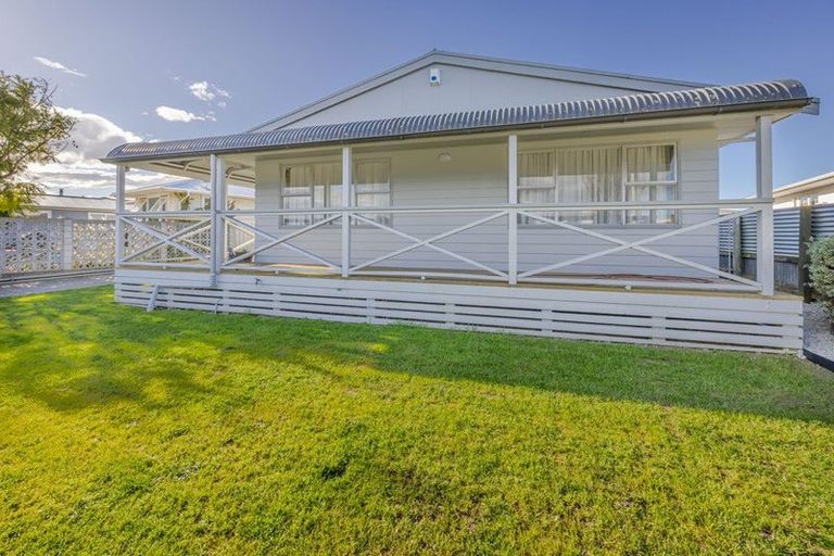 Photo of property in 86 Wycliffe Street, Onekawa, Napier, 4110