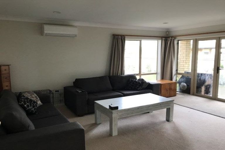 Photo of property in 37 Stableford Drive, Pyes Pa, Tauranga, 3112