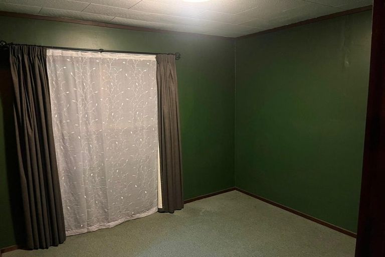 Photo of property in 13 Felstead Street, Birkenhead, Auckland, 0626