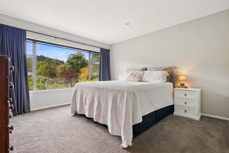 Photo of property in 18 Crabb Fields Lane, Riverhead, 0820