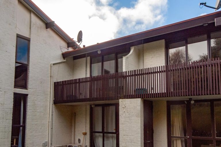 Photo of property in 141f Churton Drive, Churton Park, Wellington, 6037