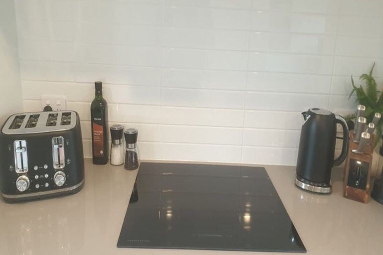 Photo of property in 2/564 High Street, Boulcott, Lower Hutt, 5010