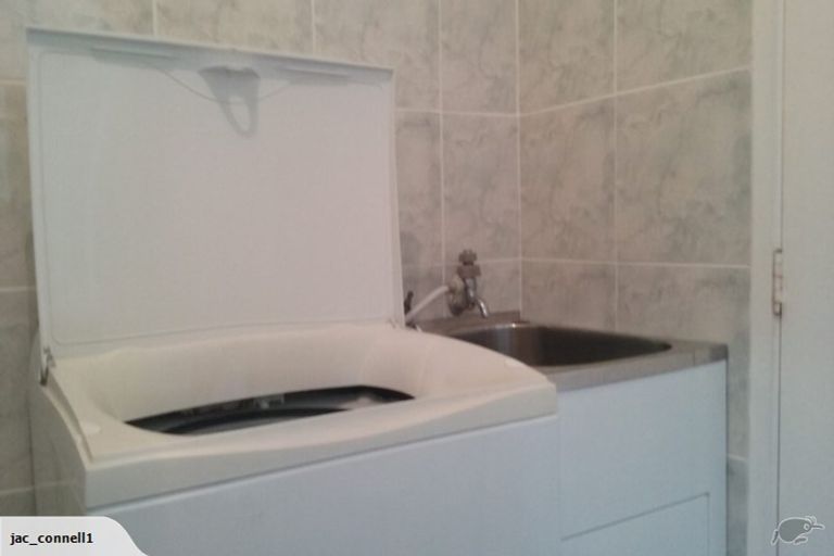 Photo of property in 1/18 Thurleigh Grove, Karori, Wellington, 6012