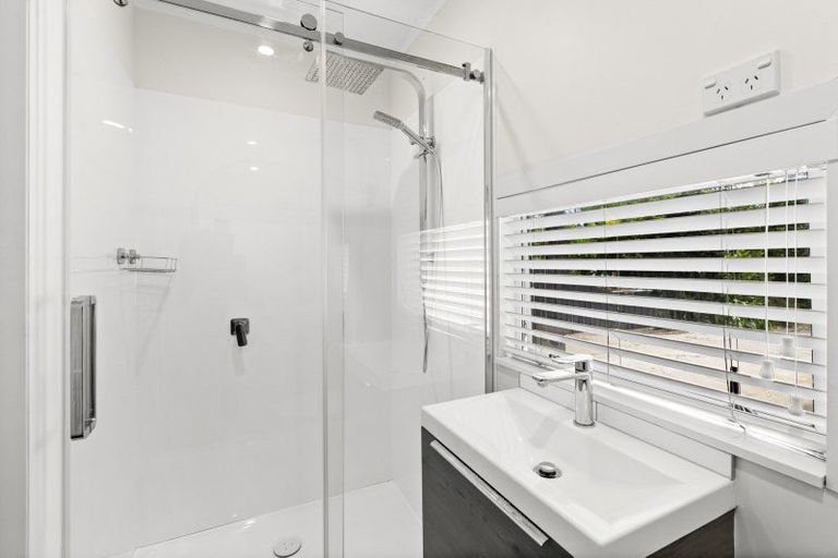 Photo of property in 23a Te Aute Road, Havelock North, 4130