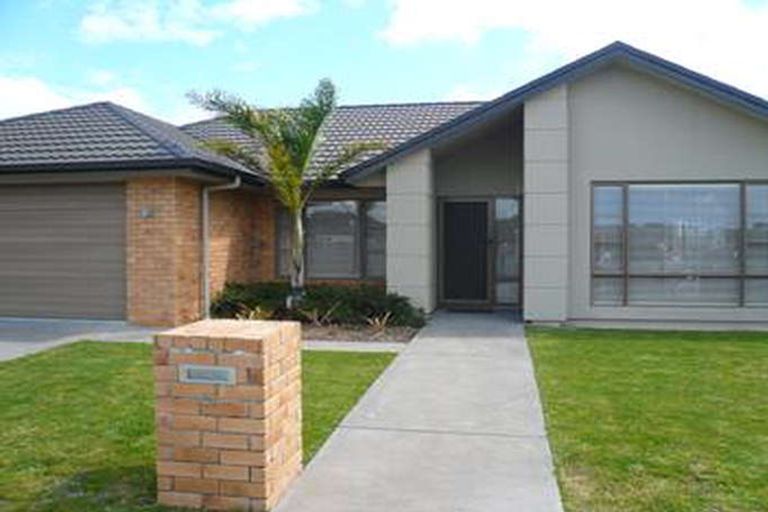 Photo of property in 41 Kupe Drive, Whitianga, 3510