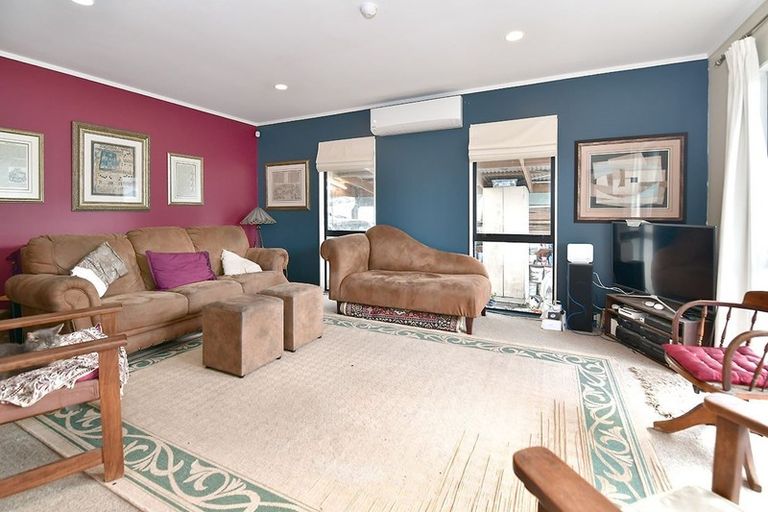 Photo of property in 49c Parakai Avenue, Parakai, 0830