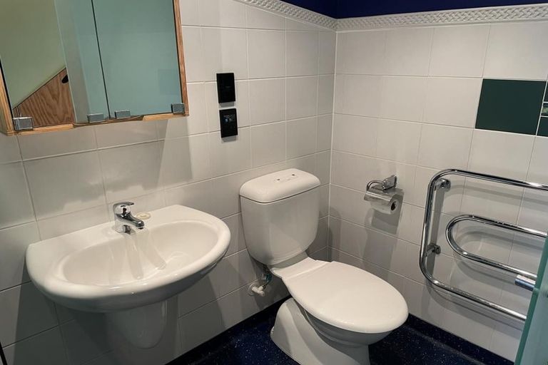 Photo of property in Qba Apartments, 2r/51 Webb Street, Mount Cook, Wellington, 6011