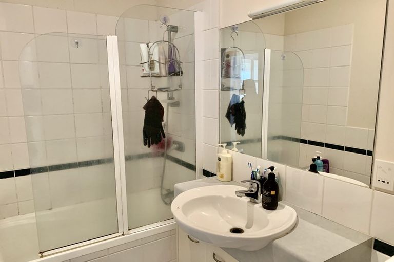 Photo of property in Mokoia Ridge, 1j/68 Mokoia Road, Birkenhead, Auckland, 0626