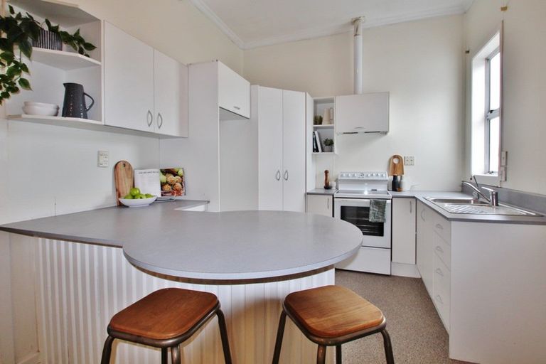 Photo of property in 25 Railway Esplanade, East Gore, Gore, 9710