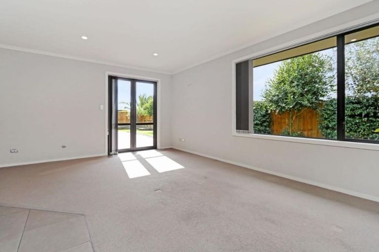 Photo of property in 8 Whistler Close, Rototuna North, Hamilton, 3210