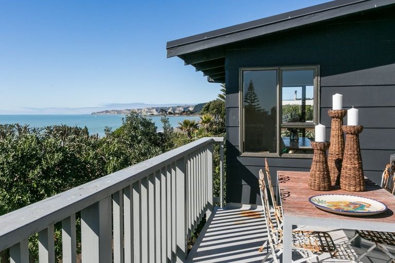 Photo of property in 249 Clifton Road, Te Awanga, 4102