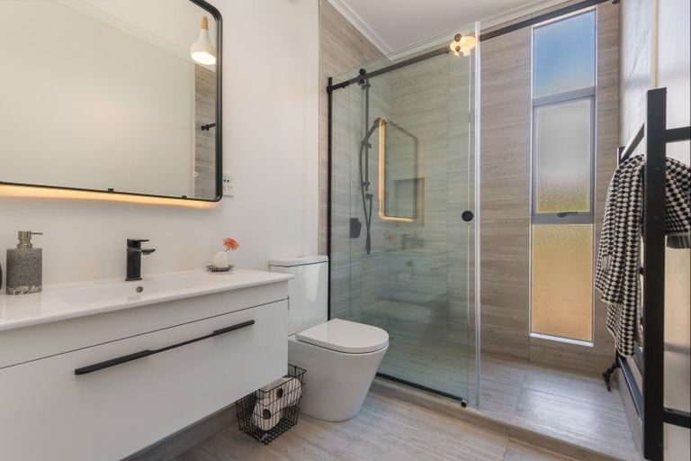 Photo of property in 83 Pinfold Road, Aokautere, Palmerston North, 4471