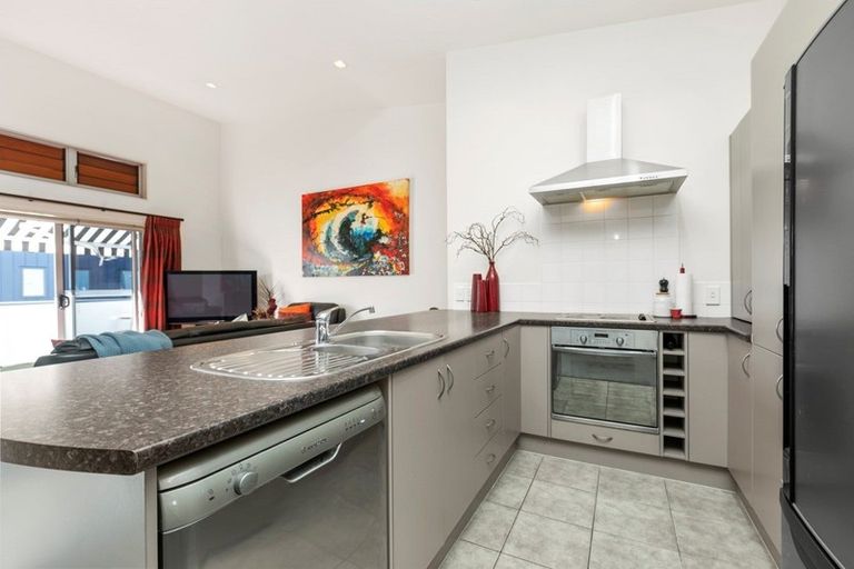 Photo of property in 40f Miro Street, Mount Maunganui, 3116