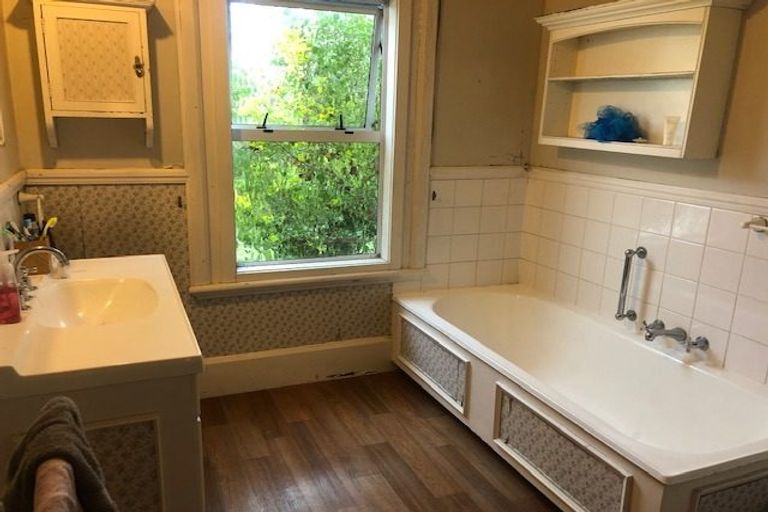 Photo of property in 15 Maxwell Street, Riccarton, Christchurch, 8041