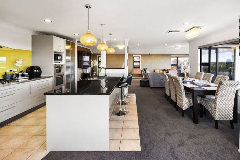 Photo of property in 25 Millennium Heights, Flagstaff, Hamilton, 3210