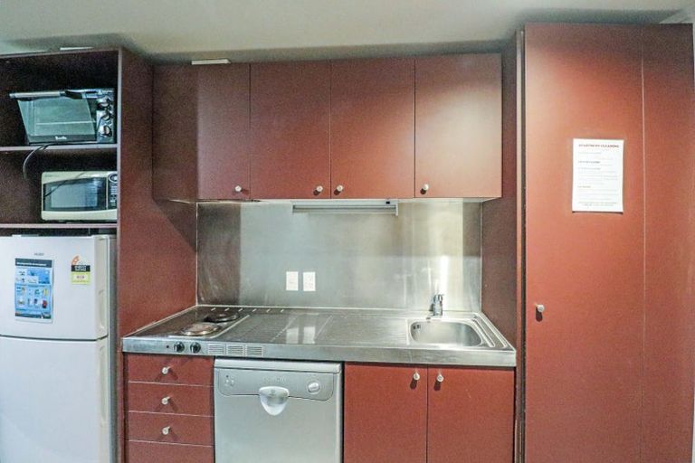 Photo of property in Stafford House, 3/38a The Terrace, Wellington Central, Wellington, 6011