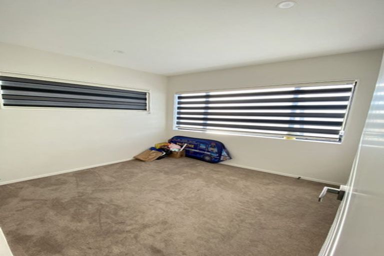 Photo of property in 15 Black Shed Road, Flat Bush, Auckland, 2019