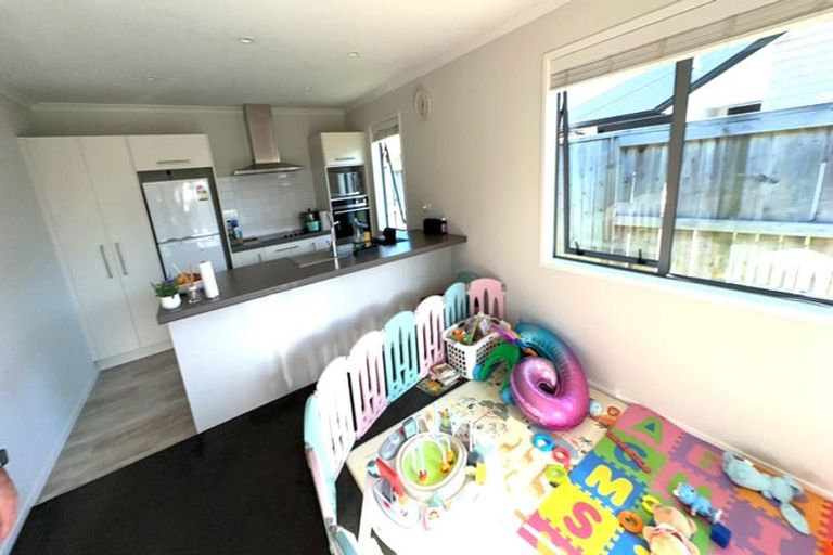 Photo of property in 32 Pakanga Grove, Pyes Pa, Tauranga, 3112