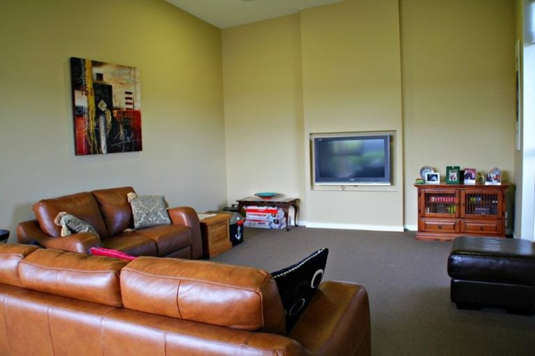 Photo of property in 84 Howden Street, Te Anau, 9600