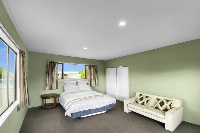 Photo of property in 27 Hunter Crescent, Twizel, 7901