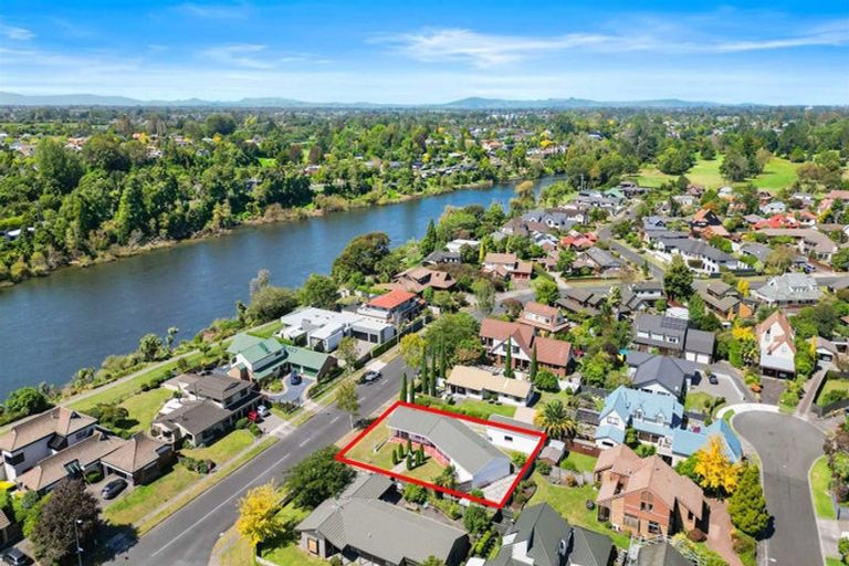 Photo of property in 43 Delamare Road, St Andrews, Hamilton, 3200