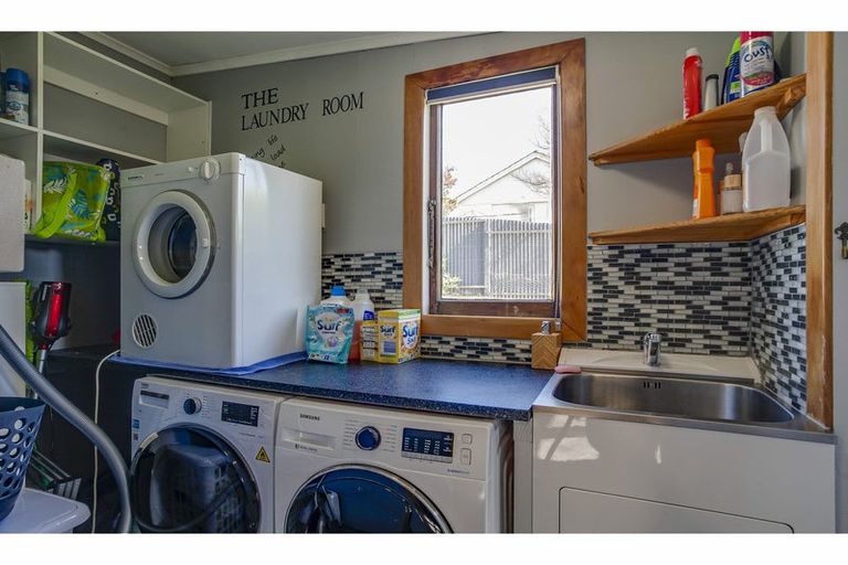 Photo of property in 32 Regent Street, West End, Timaru, 7910