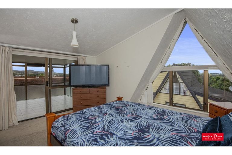 Photo of property in 12 Eureka Place, Parahaki, Whangarei, 0112