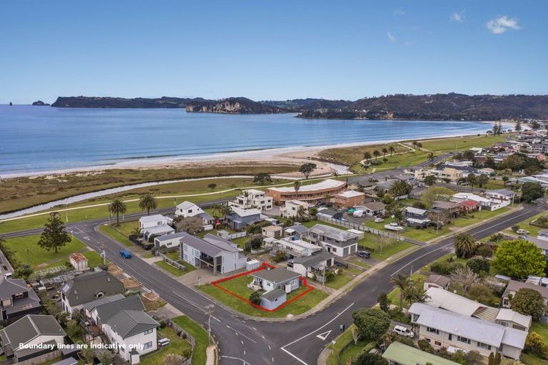 Photo of property in 239 Cook Drive, Whitianga, 3510