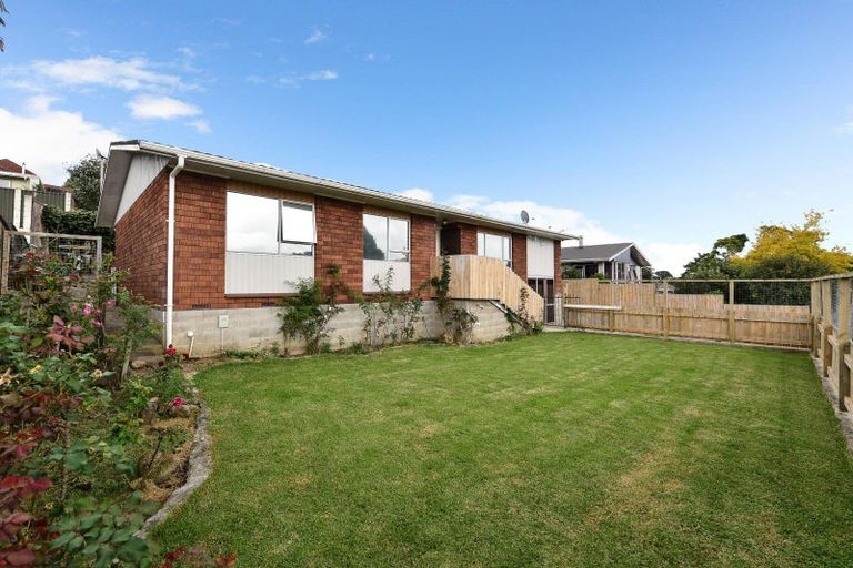 Photo of property in 4 Magnolia Crescent, Nawton, Hamilton, 3200