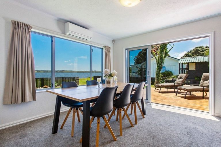 Photo of property in 19 Ronald Avenue, Glenbrook, Waiuku, 2681