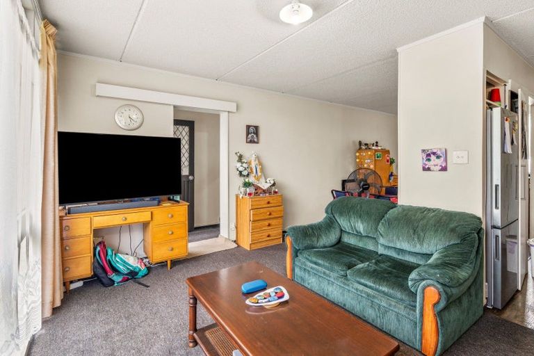 Photo of property in 1/18 Carnot Street, Glenholme, Rotorua, 3010
