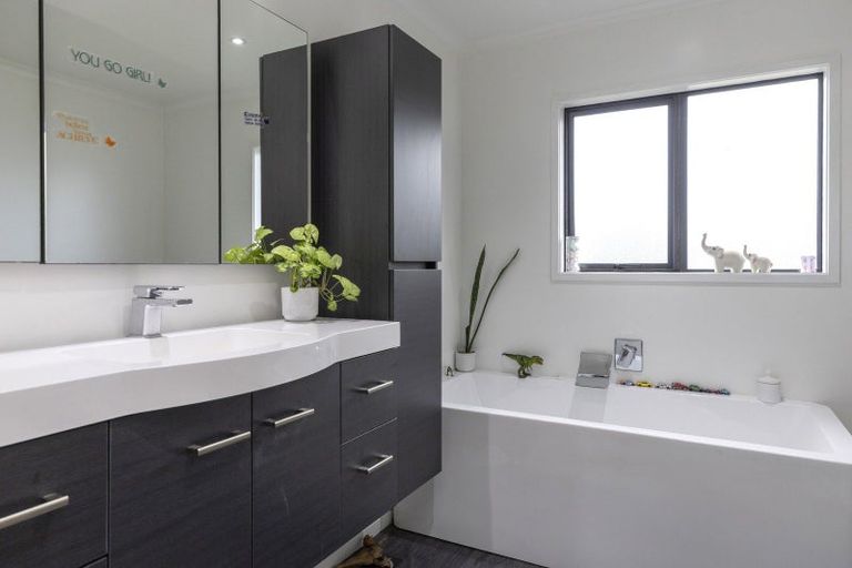 Photo of property in 198 Taharepa Road, Tauhara, Taupo, 3330