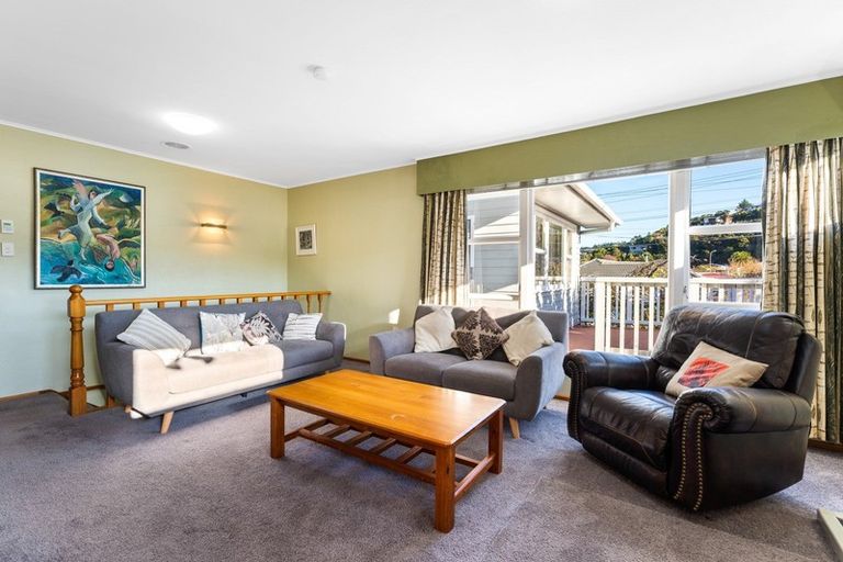 Photo of property in 69 Thomas Street, Stokes Valley, Lower Hutt, 5019
