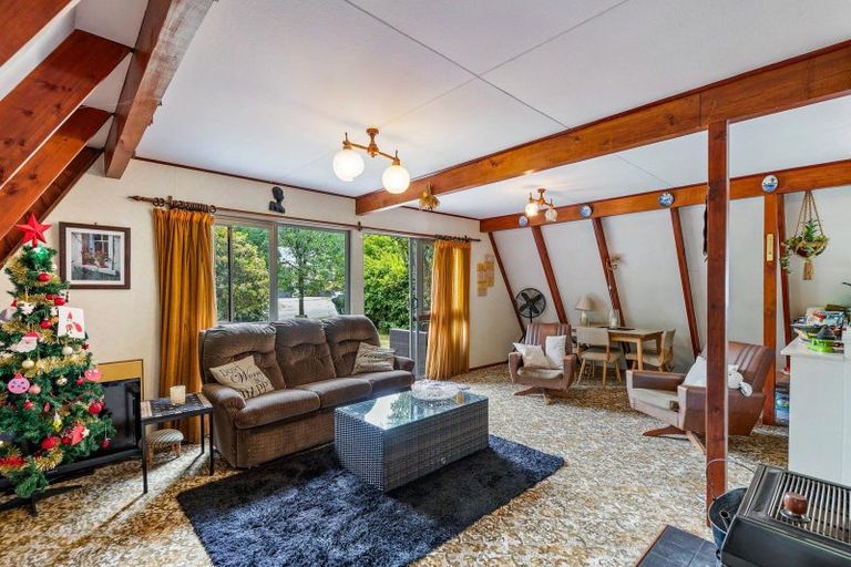 Photo of property in 19 Inverness Crescent, Arrowtown, 9302