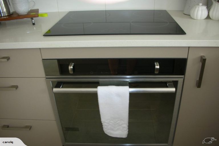 Photo of property in 2/123 Prince Regent Drive, Half Moon Bay, Auckland, 2012