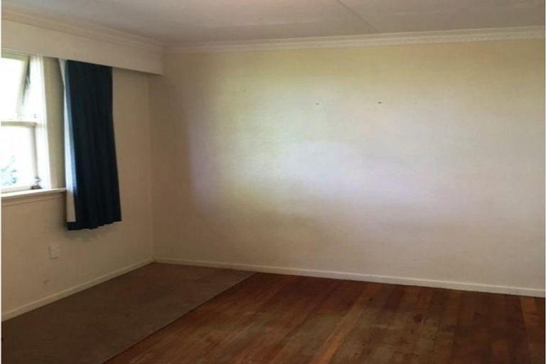 Photo of property in 130 Gladstone Road, Dalmore, Dunedin, 9010