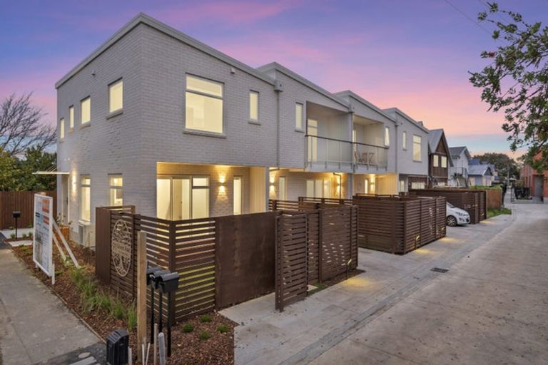 Photo of property in 91b Olliviers Road, Phillipstown, Christchurch, 8011