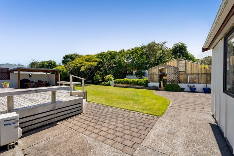 Photo of property in 53 Domett Street, Opunake, 4616