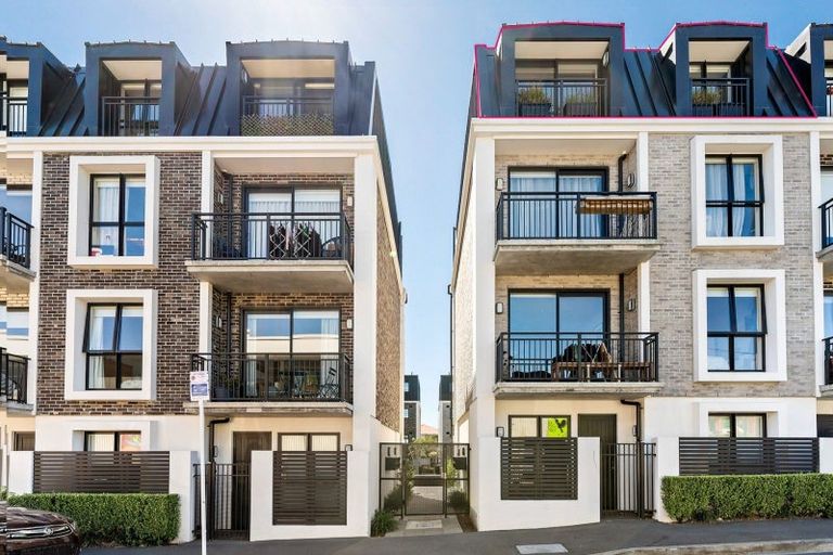 Photo of property in 7/11f Newtown Avenue, Newtown, Wellington, 6021