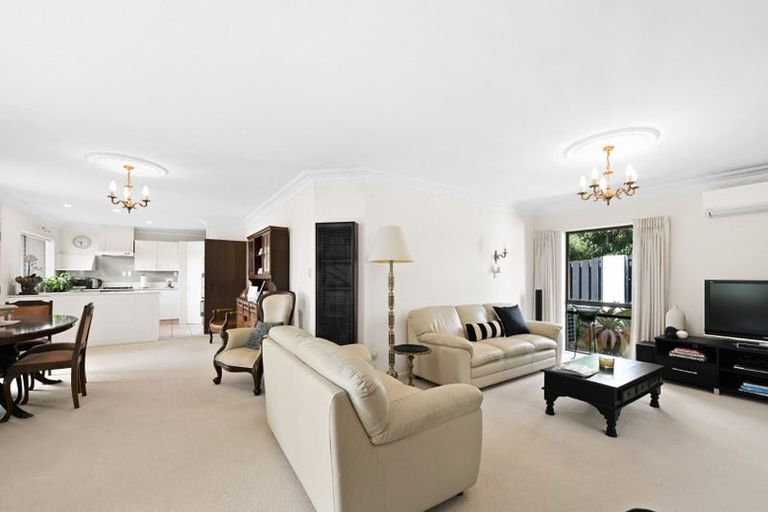 Photo of property in 7a Wilfred Street, St Andrews, Hamilton, 3200