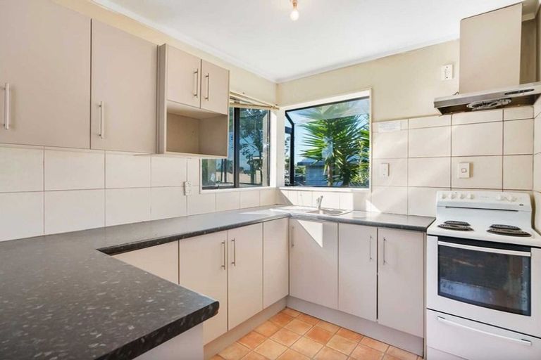 Photo of property in 175 Finlayson Avenue, Clendon Park, Auckland, 2103