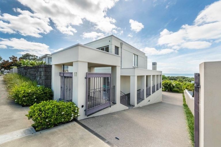 Photo of property in 17 Brighton Terrace, Mairangi Bay, Auckland, 0630