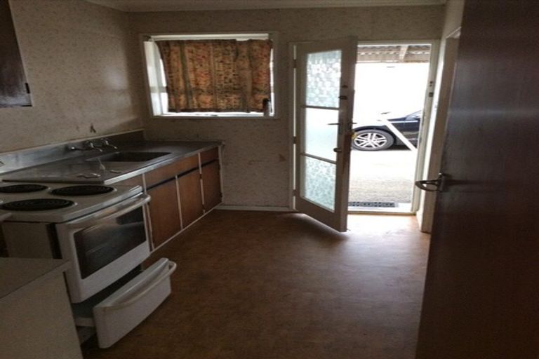 Photo of property in 1/626 Main Street, Palmerston North, 4414