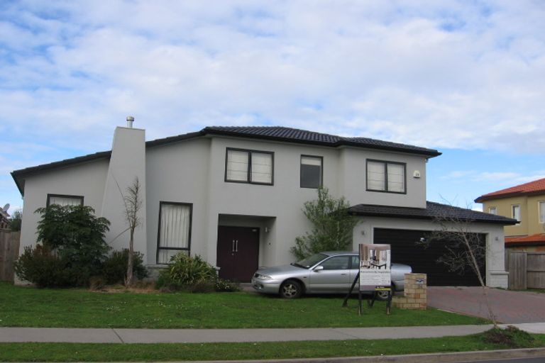 Photo of property in 34 Baltersan Drive, Flat Bush, Auckland, 2016