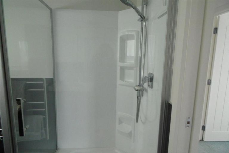 Photo of property in 46 Albatross Road, Red Beach, 0932