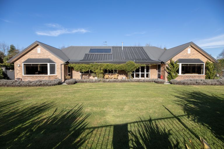 Photo of property in 14 Faith Place, West Melton, Christchurch, 7675