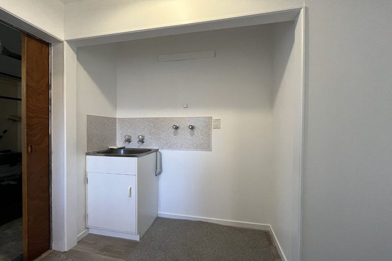 Photo of property in 2/31 Fitzroy Road, Fitzroy, New Plymouth, 4312