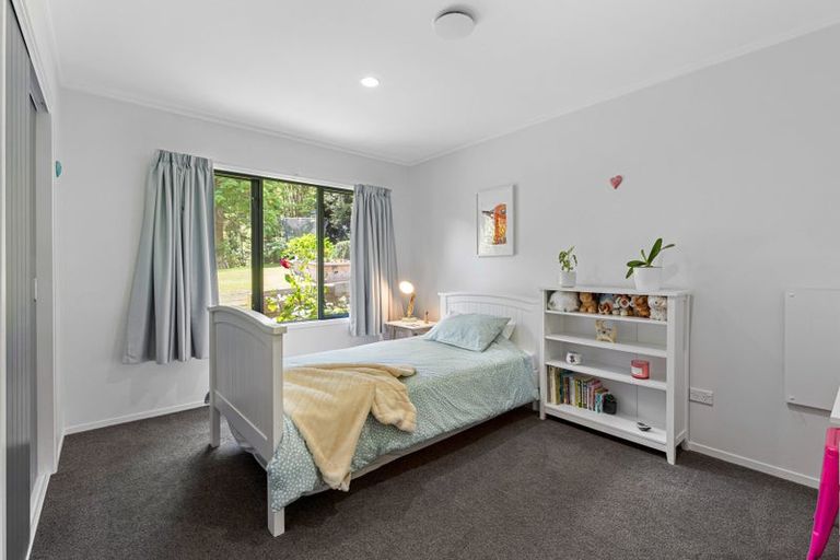 Photo of property in 20 Mccallum Drive, Sandspit, Warkworth, 0982