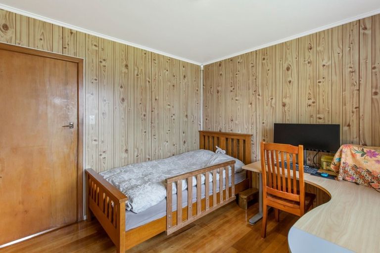 Photo of property in 4 Viola Place, Papakura, 2110