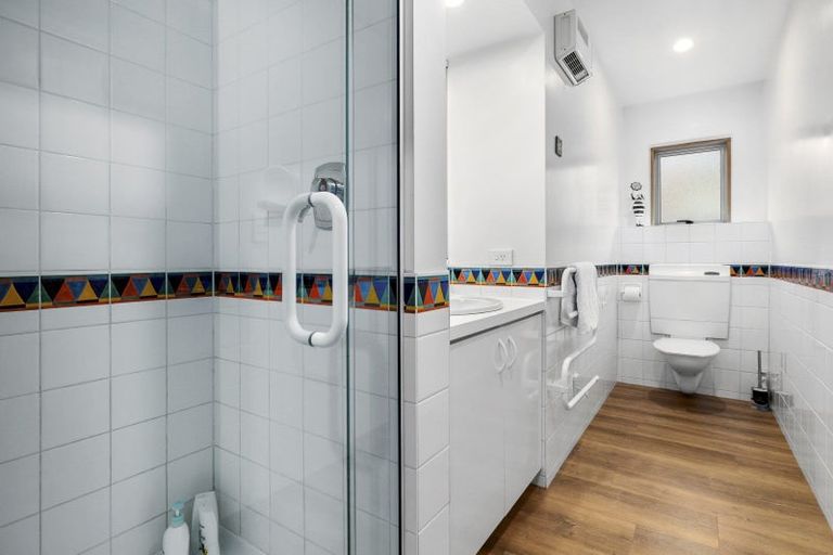 Photo of property in 60 Drivers Road, Maori Hill, Dunedin, 9010